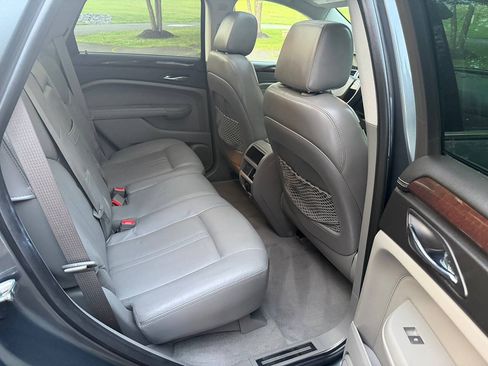 Used 2011 Cadillac SRX Luxury FWD image 23
