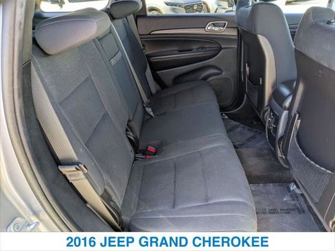 Used 2016 Jeep Grand Cherokee Laredo w/ Quick Order Package 23E image 23