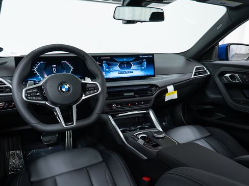 Used 2025 BMW 230i xDrive Coupe w/ M Sport Package image 16