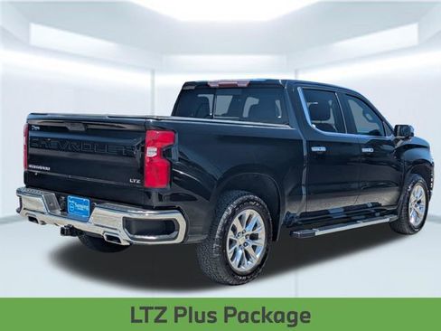 Used 2021 Chevrolet Silverado 1500 LTZ w/ Safety Package II AWD/4WD image 7