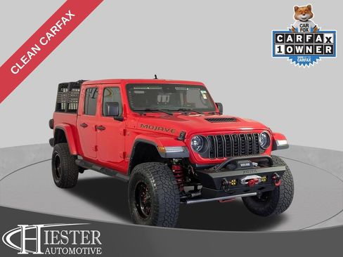 Used 2024 Jeep Gladiator Mojave AWD/4WD image 1