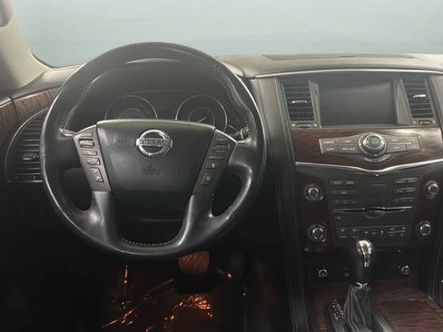 Used 2018 Nissan Armada Platinum RWD image 10