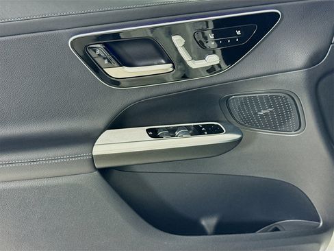 New 2026 Mercedes-Benz GLC 43 AMG 4MATIC image 19