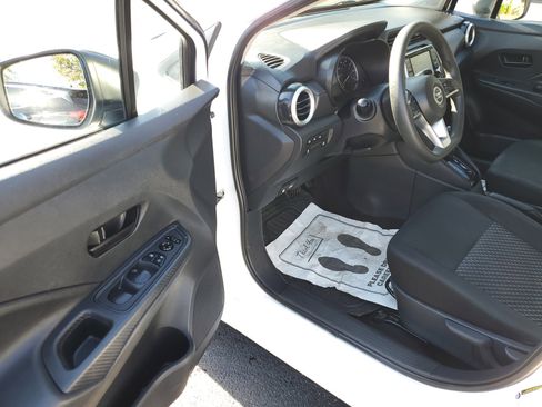 Used 2021 Nissan Versa S image 12