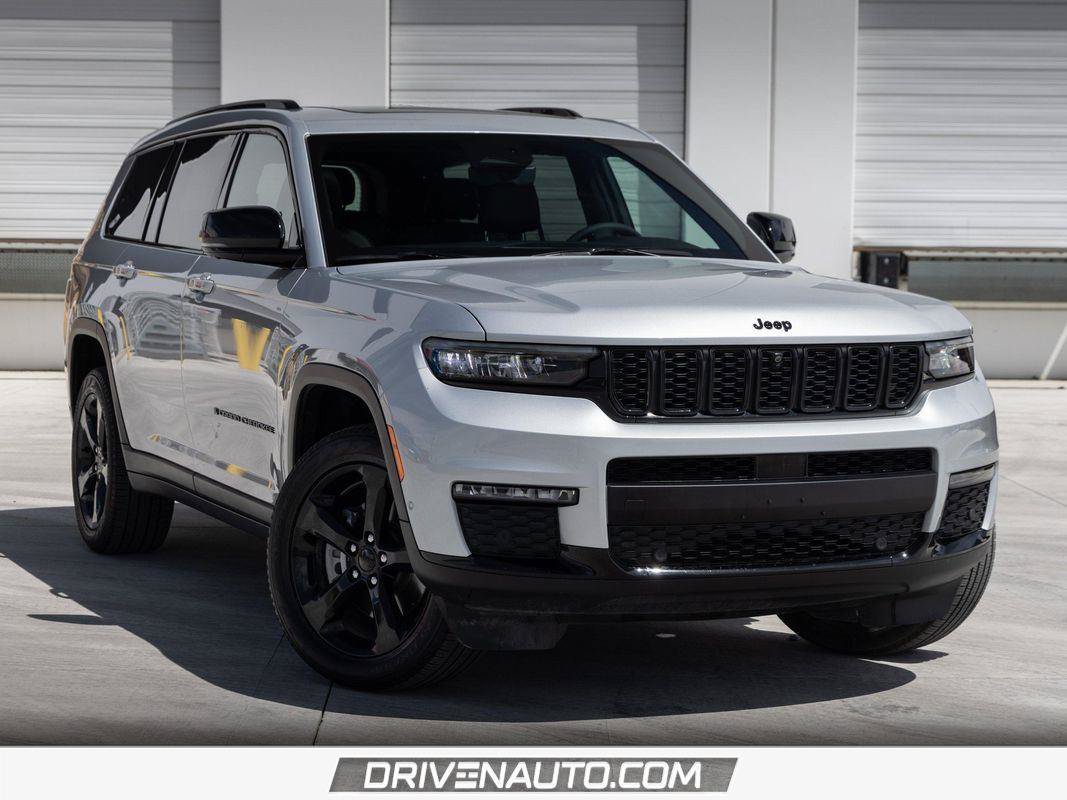 Used 2025 Jeep Grand Cherokee L Limited w/ Luxury Tech Group II AWD/4WD image 1