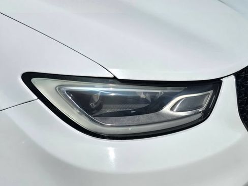 Certified 2022 Chrysler Pacifica Touring-L FWD image 28
