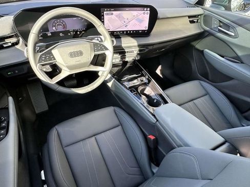 New 2026 Audi Q3 quattro 2.0T AWD/4WD image 6