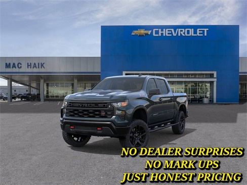 New 2026 Chevrolet Silverado 1500 Custom Trail Boss w/ LPO, Dark Essentials Package image 8