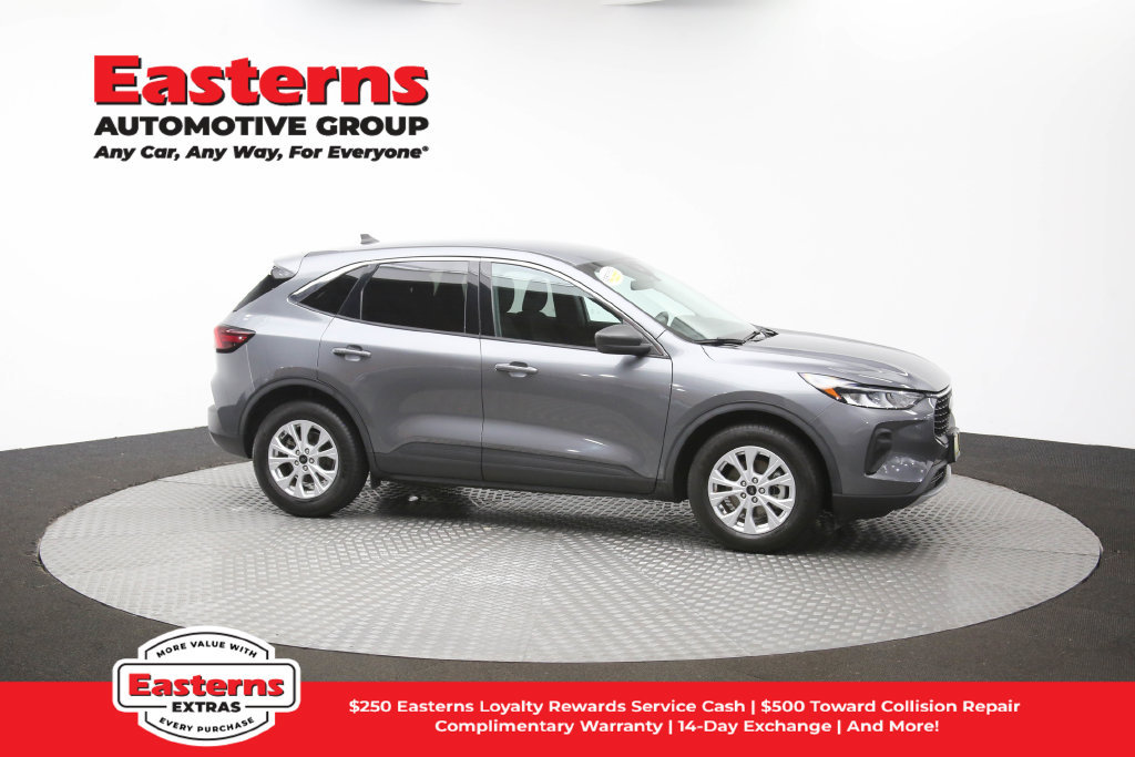 Used 2024 Ford Escape Active FWD image 47