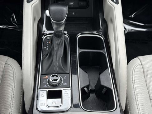 Used 2020 Kia Telluride EX w/ EX Premium Package image 8