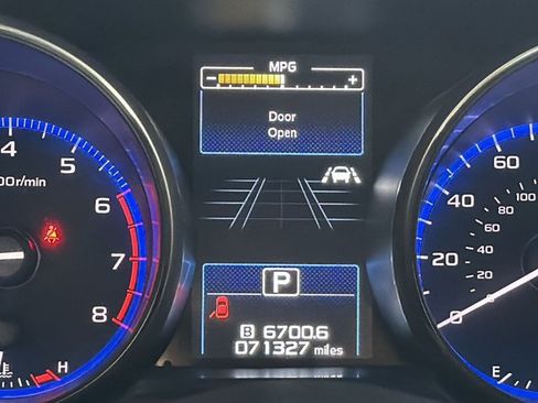Used 2018 Subaru Outback 2.5i Limited AWD/4WD image 15