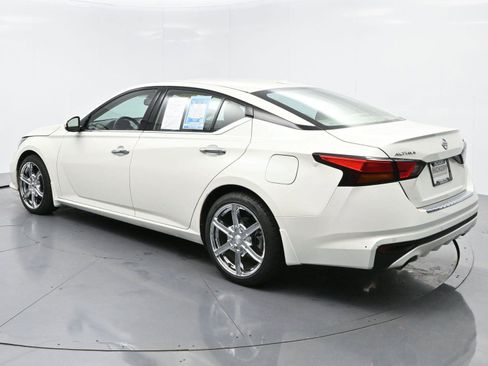 Used 2020 Nissan Altima 2.5 SV image 5