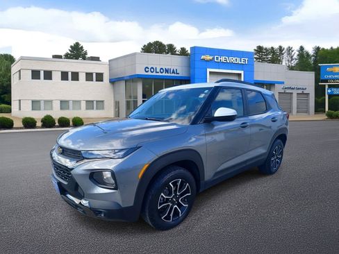 Used 2023 Chevrolet TrailBlazer ACTIV w/ Sun and Liftgate Package AWD/4WD image 1