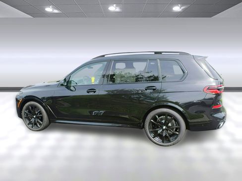 Used 2026 BMW X7 xDrive40i w/ M Sport Package image 2