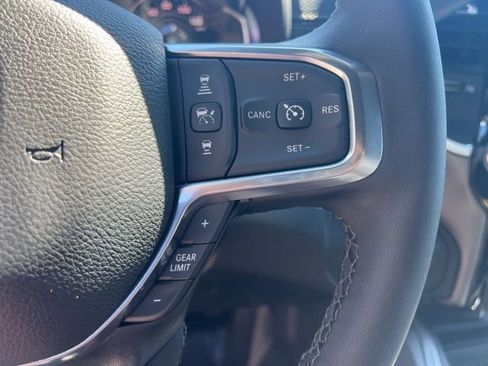 New 2026 RAM 3500 Big Horn AWD/4WD image 12