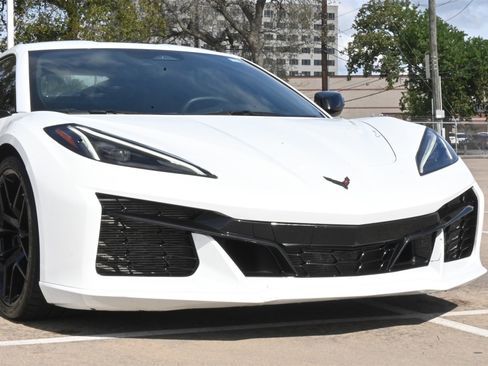 Used 2025 Chevrolet Corvette Z06 w/ Battery Protection Package image 26