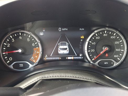 Certified 2023 Jeep Renegade Latitude image 26