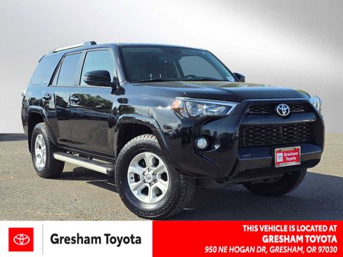 Certified 2019 Toyota 4Runner SR5 AWD/4WD image 1
