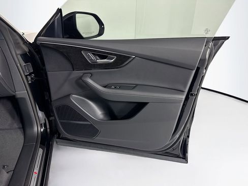 New 2026 Audi Q8 Premium Plus image 27