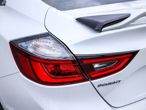 Used 2021 Honda Insight EX image 12