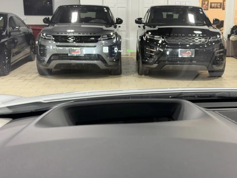 Used 2020 Jaguar I-PACE SE image 20