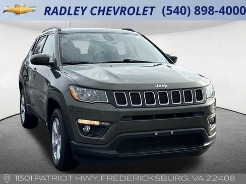 Used 2019 Jeep Compass Latitude w/ Popular Equipment Group image 22