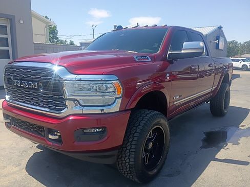 Used 2019 RAM 2500 Limited AWD/4WD image 2