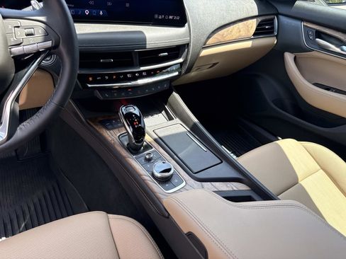 Used 2026 Cadillac CT5 Premium Luxury RWD image 25