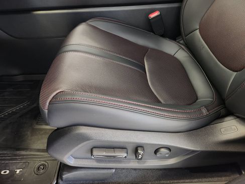New 2026 Honda Pilot Black Edition image 24