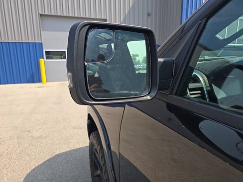 Used 2026 RAM 1500 Laramie w/ Night Edition AWD/4WD image 10