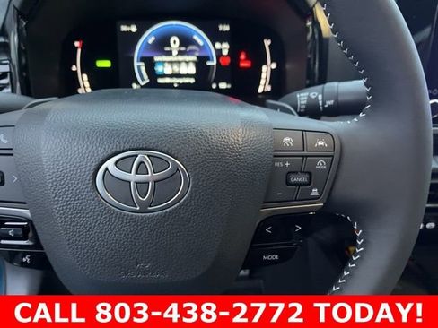 Used 2026 Toyota Camry SE w/ Convenience Package image 19