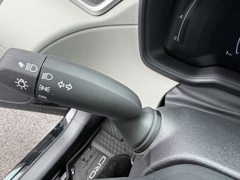 New 2026 Toyota Corolla Cross L image 31