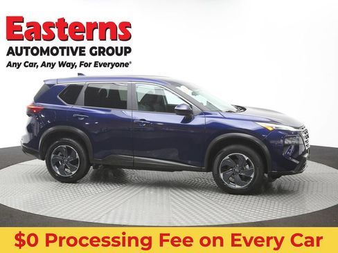 Used 2024 Nissan Rogue SV AWD/4WD image 46
