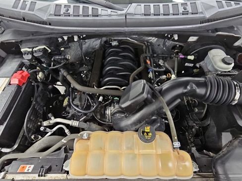 Used 2016 Ford F150 XLT w/ Equipment Group 301A Mid RWD image 37