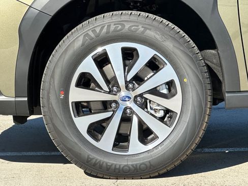 New 2025 Subaru Outback Premium image 33