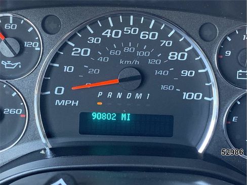 Used 2021 GMC Savana 3500 w/ Power Convenience Package RWD image 30