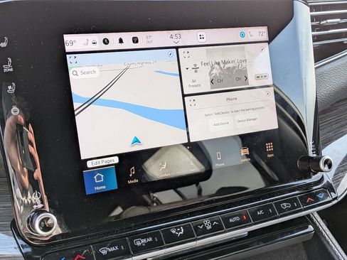 Used 2022 Jeep Wagoneer Series III image 25