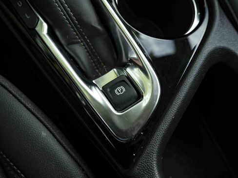 Used 2024 Buick Encore GX Preferred FWD image 28