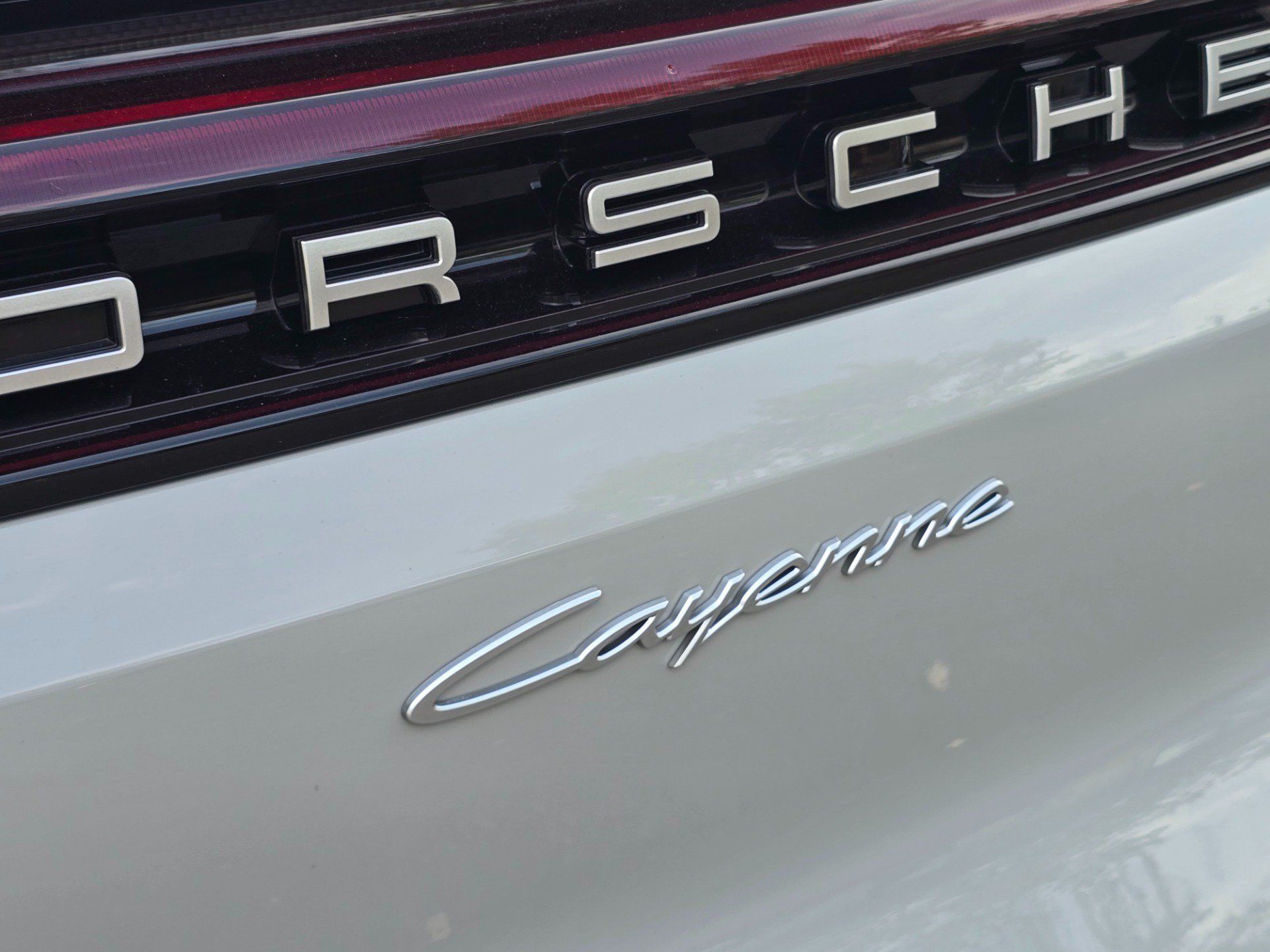 Used 2025 Porsche Cayenne Coupe AWD/4WD image 53