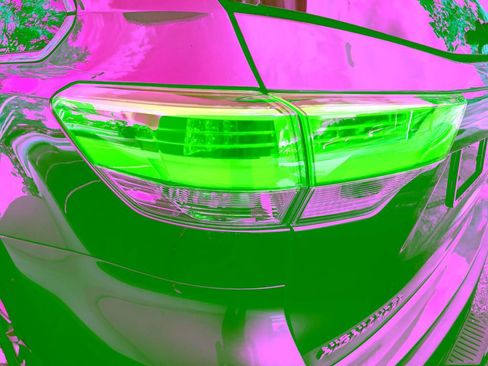 Used 2019 Toyota Highlander XLE AWD/4WD image 36