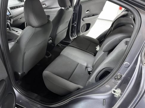 Used 2019 Honda HR-V Sport image 22