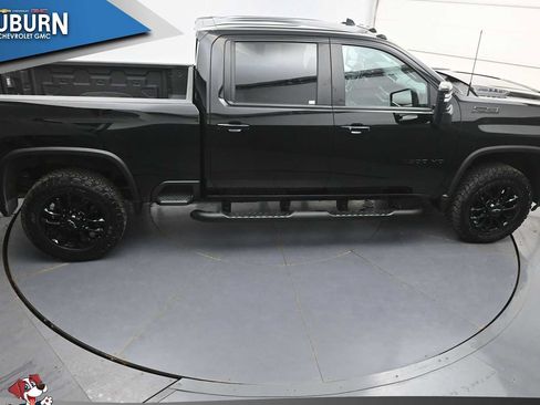 Used 2025 Chevrolet Silverado 2500 LT w/ Trail Boss Package AWD/4WD image 34