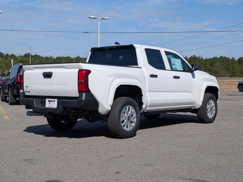 New 2026 Toyota Tacoma SR image 5