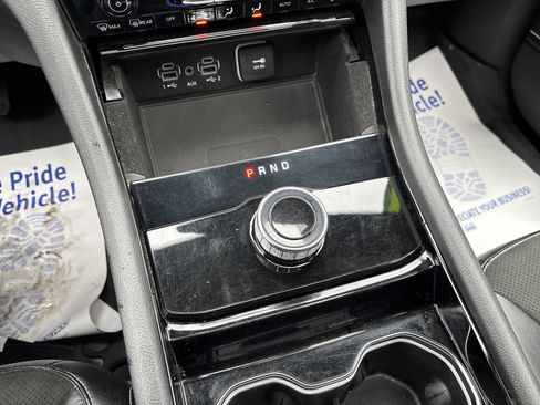 Used 2021 Jeep Grand Cherokee L Laredo image 27