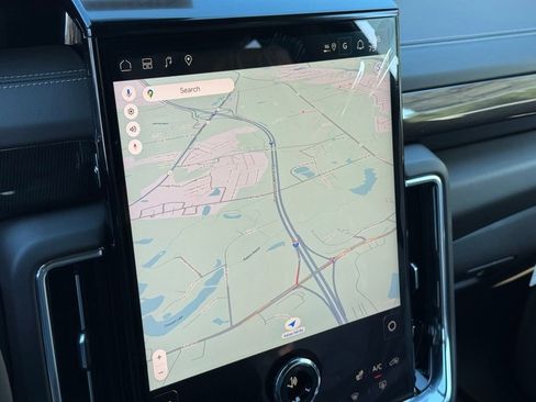 New 2026 GMC Yukon Elevation image 4