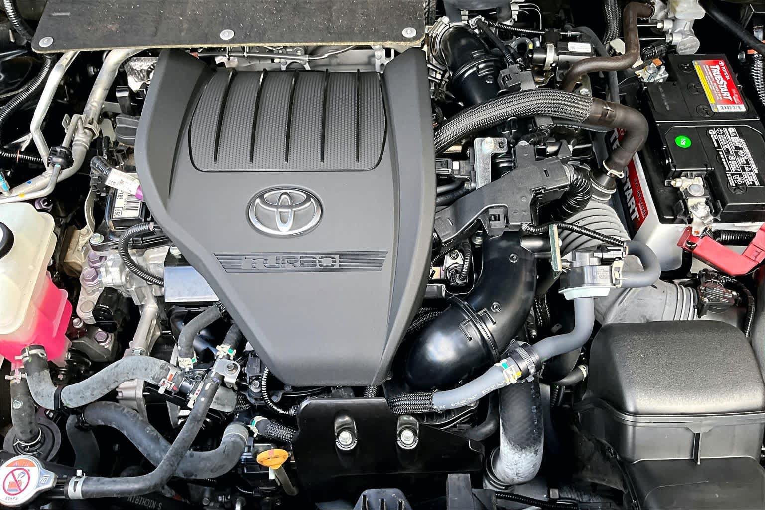 Used 2023 Toyota Highlander XLE FWD image 33