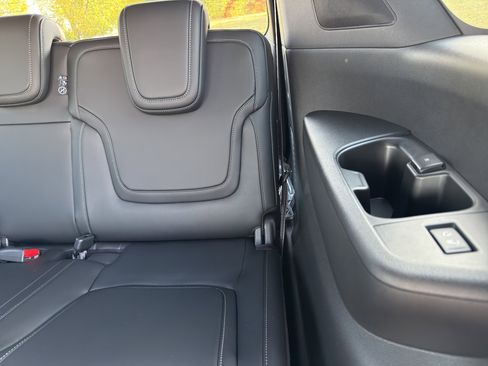 New 2026 Nissan Armada PRO-4X image 37