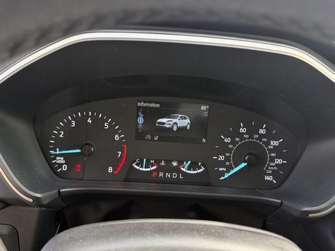 Used 2022 Ford Escape SE w/ SE Sport Appearance Package AWD/4WD image 31