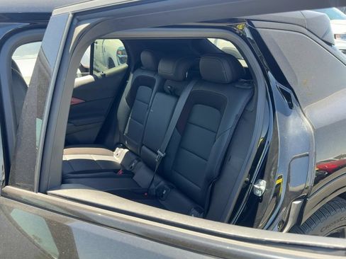 Used 2024 Chevrolet Equinox EV RS FWD image 12