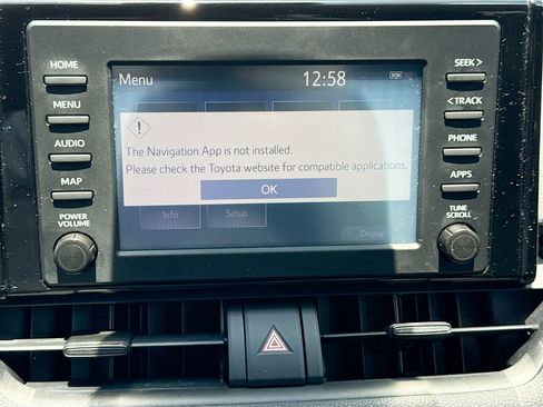 Used 2019 Toyota RAV4 XLE FWD image 32